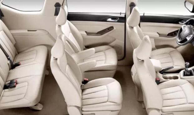 recliner seat for luxury car