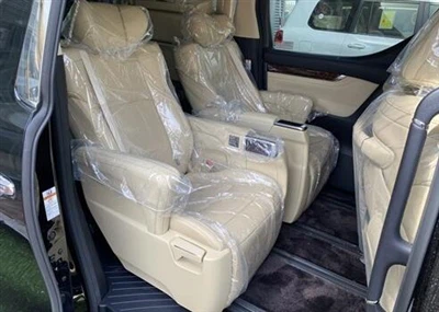 Luxus-Interieur der Alphard 20-Serie