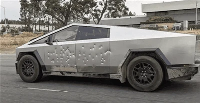 Musk: Cybertruck kann nur Unterschallgeschossen widerstehen.