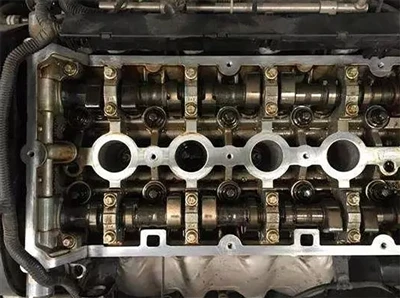 Wird nicht abgelassenes Motoröl den Motor beschädigen?