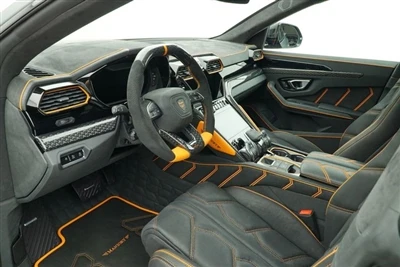Mansory stellt neuen modifizierten Mansory Venatus vor