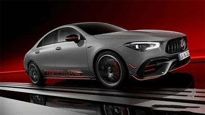 2024 Mercedes-Benz AMG CLA45S Interieur und Exterieur