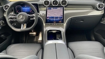 Das tolle Interieur des Mercedes GLC 300 Coupé