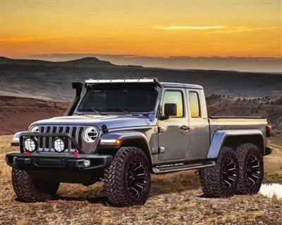 Der Jeep Gladiator 2020 kann auf eine modifizierte 6x6-Version aufgerüstet we...