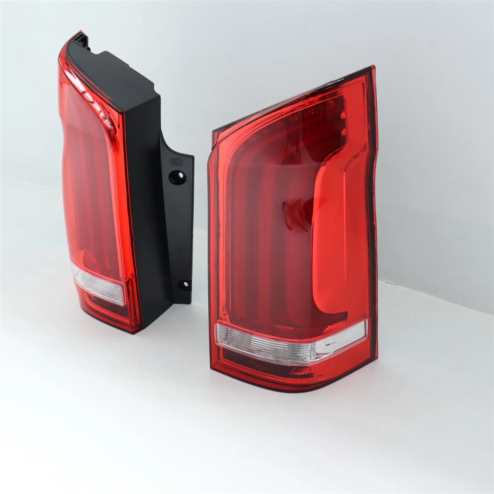 Car tail light